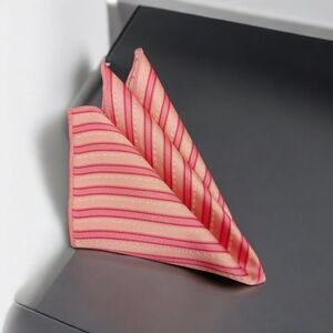 MEN'S POLYESTER FANCY FUCHSIA VERTICAL STRIPE POCKET SQUARE. STYLE #34.